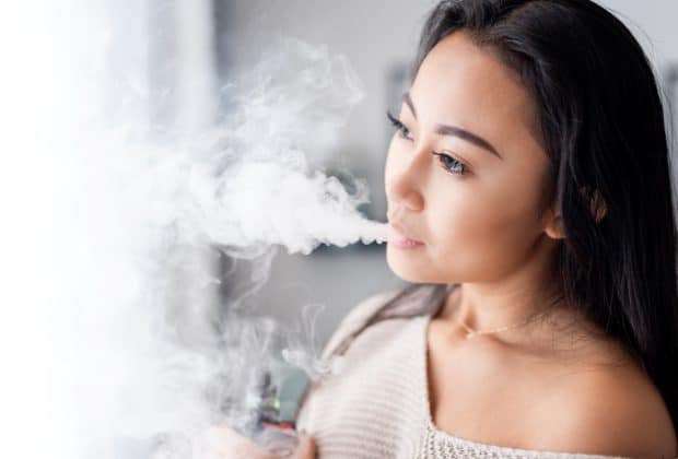 Les accessoires pour fumeurs en verre : les indispensables pour votre setup